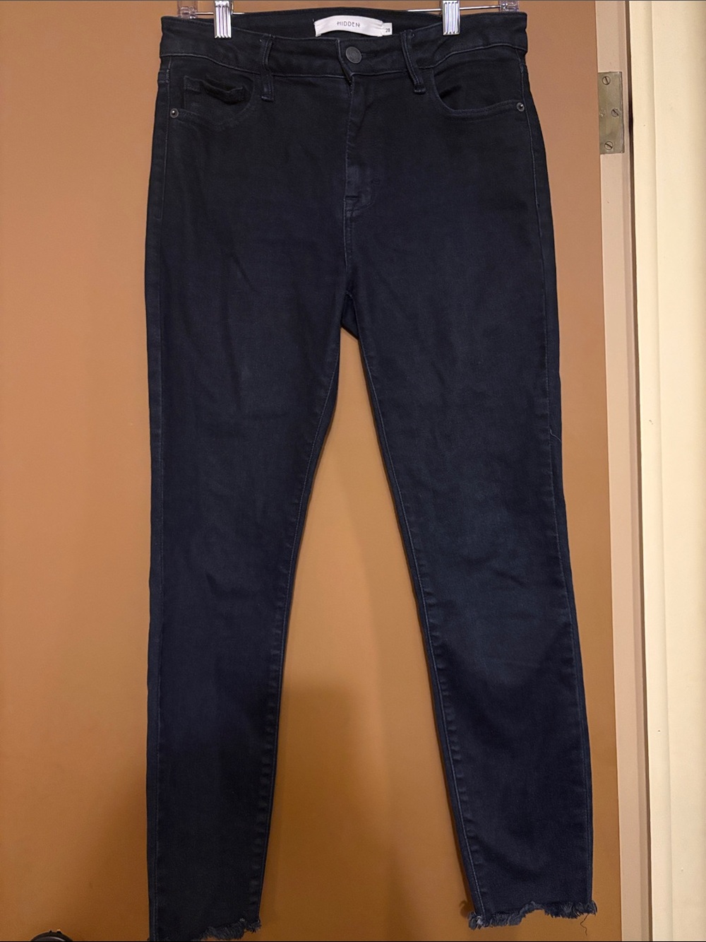 Mid-Rise Black Skinny Jeans with Frayed Hem by Hidden